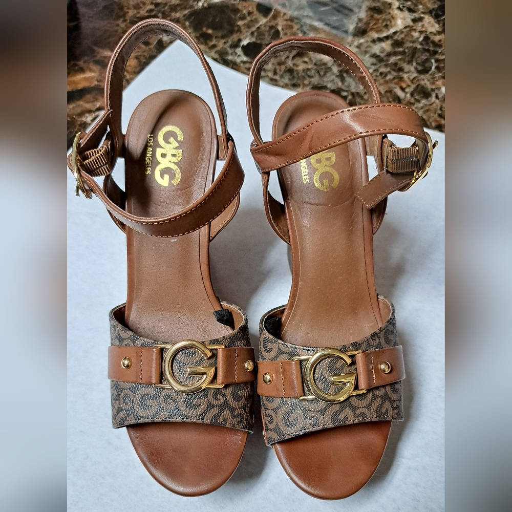 Brown GBG wedges